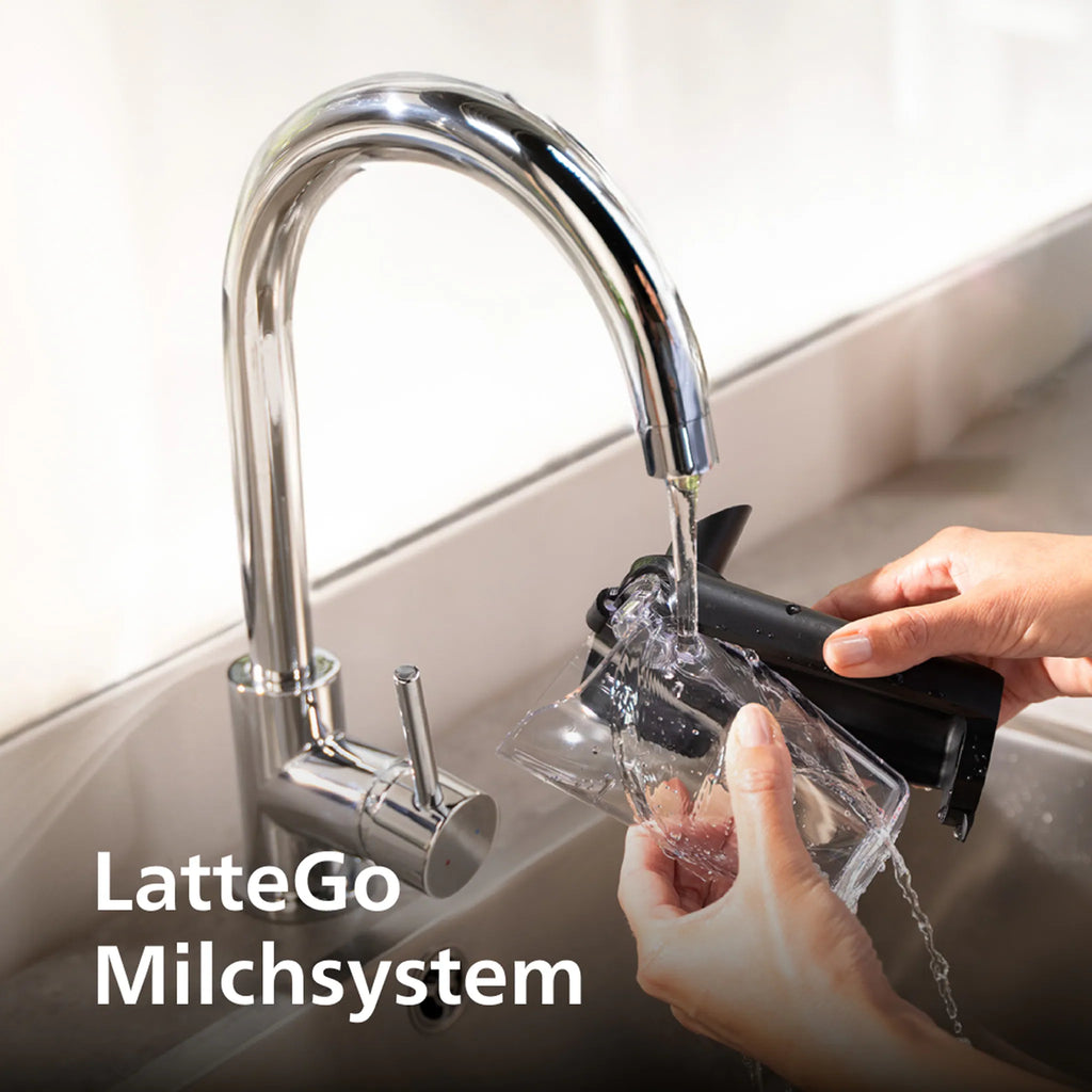 PHILIPS EP5547/90 Serie 5500 LatteGo 19 Kaffeespezialitäten Kaffeevollautomat Schwarz verchromt